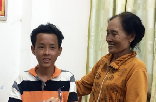 Tìm thấy học sinh lớp 8