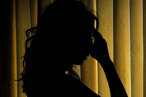 Cô gái người Anh và ký ức 15 năm bị lạm dụng