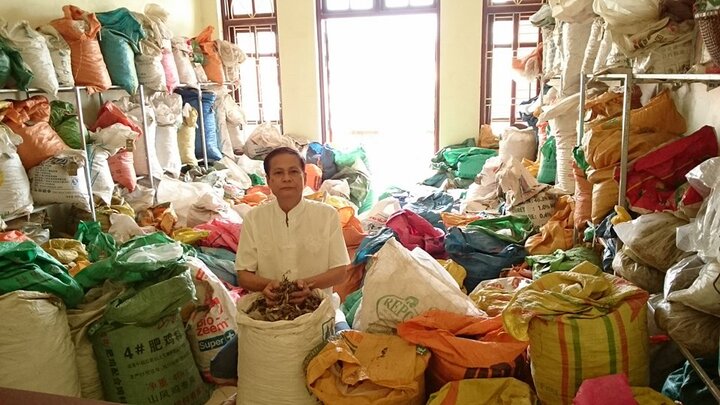 Lương y Hoàng Trung Ngọc và bài thuốc chữa bệnh mạn tính nổi tiếng