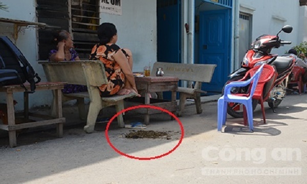 Điều tra nghi án con trai đâm tử vong cha ruột trong bữa nhậu 