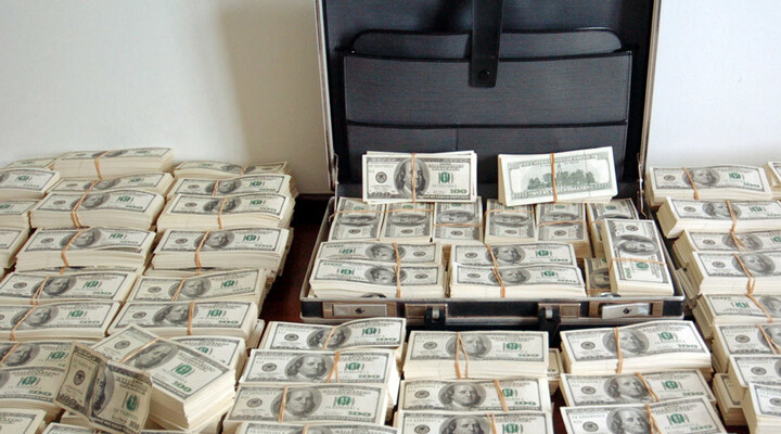 Vạch trần vụ tham nhũng kỷ lục ở Nga