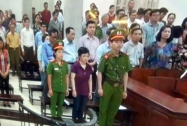 Vụ cựu ĐBQH Châu Thị Thu Nga: Cáo trạng vạch tội lừa gần 400 tỷ