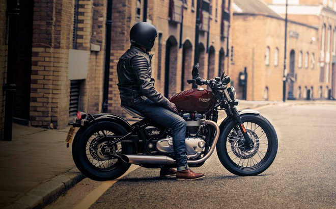 Cận cảnh xe mô tô Triumph Bonneville Bobber 2017 có giá hơn nửa tỷ đồng