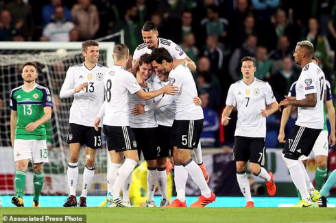 Đức chính thức giành vé sớm dự World Cup 2018 sau khi toàn thắng