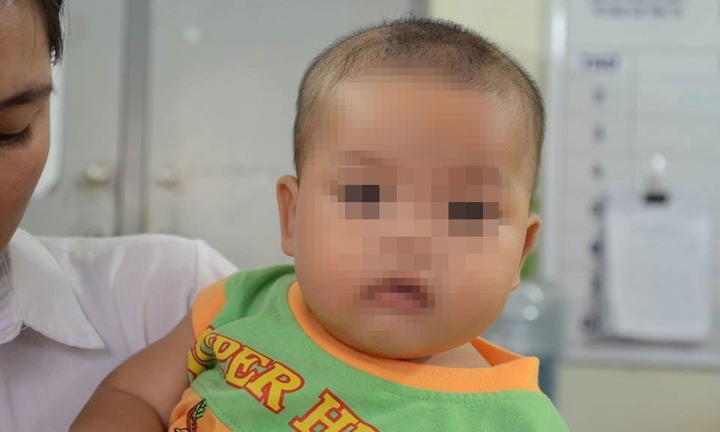 Vụ bé trai được nữ thiếu úy cho bú: Xét nghiệm ADN để xác định bố