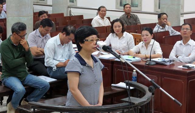Trước giờ tuyên án: Cựu ĐBQH Châu Thị Thu Nga bật khóc nói lời sau cùng