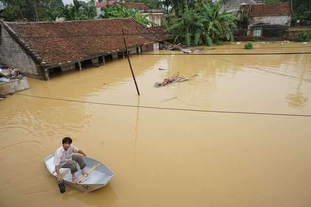 54 người chết, 39 người mất tích do mưa lũ