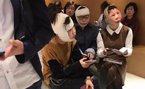 Sự thật phía sau bức ảnh 3 cô gái sang Hàn 