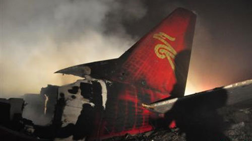 Máy bay rơi sau 30 phút mất liên lạc, 7 người thiệt mạng