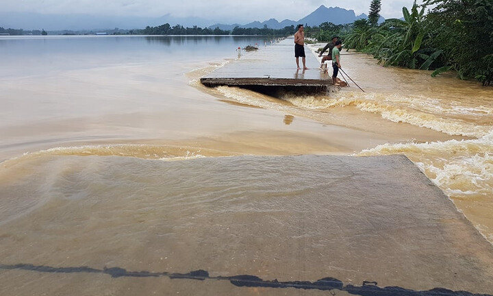 Hà Nội phải có người chịu trách nhiệm vụ vỡ đê Bùi 2 ở Chương Mỹ