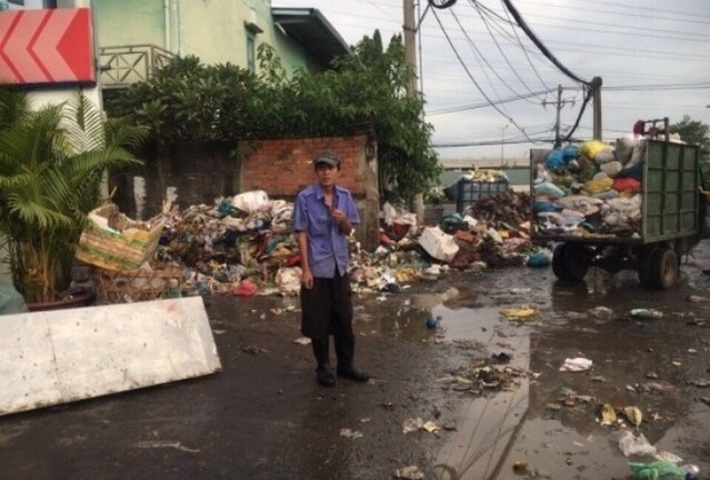 Bao giờ mới di dời bãi trung chuyển rác 