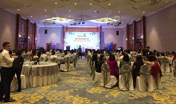 Phó Thống đốc phụ trách thanh tra giám sát về hưu: Vietcombank đãi tiệc xa hoa tại khách sạn 5 sao