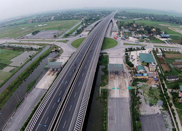 654 km trên cao tốc Bắc – Nam sẽ tiêu tốn khoảng 120.000 tỉ đồng
