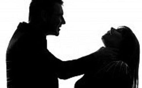 Tạm giữ nam thanh niên giết người tình trong khách sạn