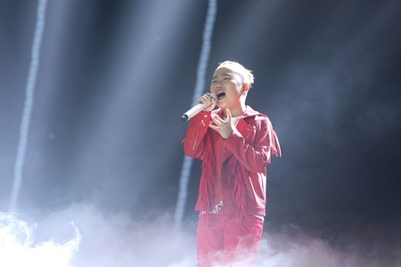 Giọng hát Việt nhí 2017: “G- Dragon nhí” thiêu đốt sân khấu với ca khúc tranh giải Oscar