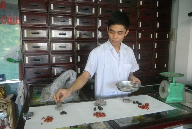 Rước thêm bệnh vì bảo quản thuốc bắc trong tủ lạnh