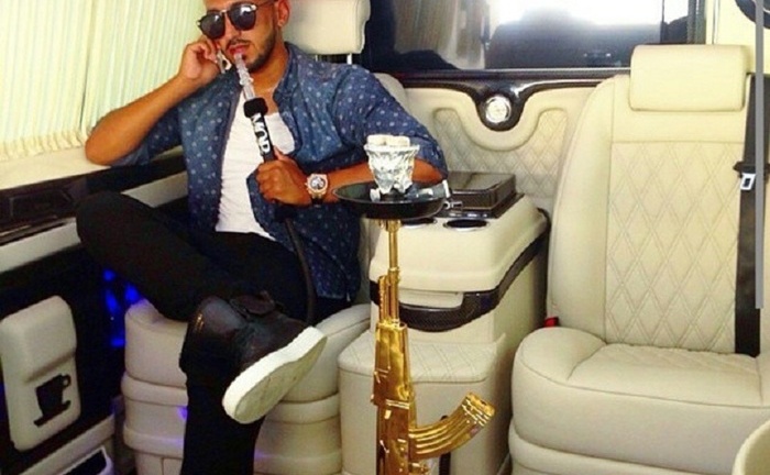 Cuộc sống xa hoa của cậu ấm, cô chiêu nhà giàu Dubai