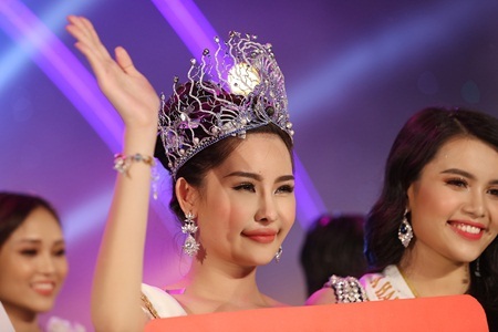 BTC Hoa hậu Đại dương sẽ bị phạt nặng, Ngân Anh bị tước vương miện?