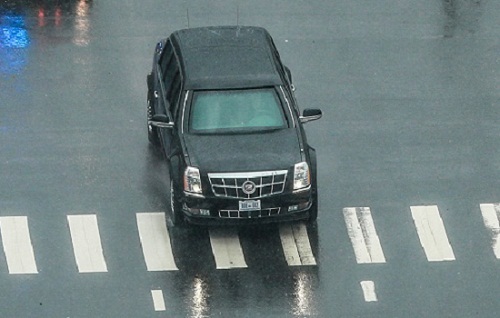 “Quái thú” Cadillac One chở Tổng thống Trump tại Đà Nẵng có tính năng gì?
