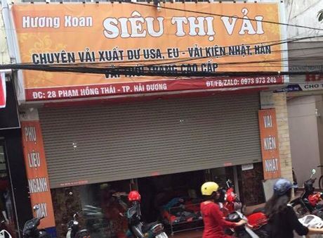 Truy tìm tên côn đồ đâm trọng thương cán bộ công an tại siêu thị