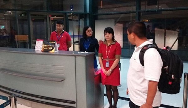 Cục hàng không yêu cầu kỷ luật nghiêm nhân viên Vietjet xé vé hành khách