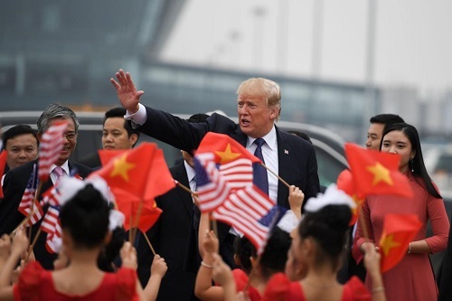 Forbes: Việt Nam là nước thành công nhất khi tiếp đón Tổng thống Donald Trump