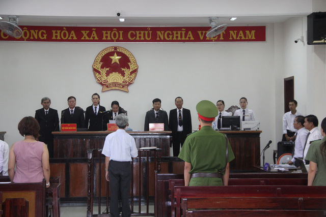 Xử vụ dâm ô nhiều bé gái ở Vũng Tàu: Bị cáo bất ngờ kêu oan giữa tòa