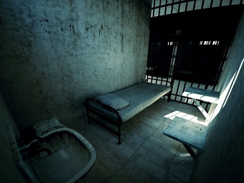 Lấy chăn làm thang, 20 tù nhân Trung Quốc vượt ngục thành công ở Thái Lan