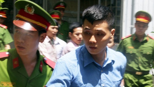 Truy tố tài xế xe BMW đánh chết người giữa phố Sài Gòn