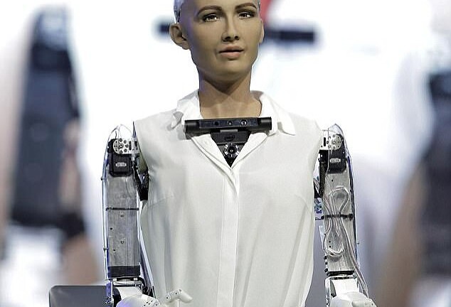 Robot công dân đầu tiên muốn lập gia đình và có con