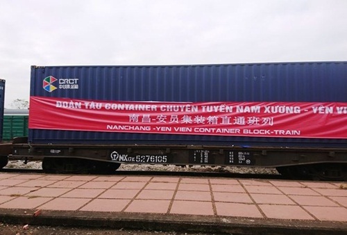 Chuyến tàu đường sắt chuyên container liên vận Việt Nam - Trung Quốc bắt đầu hoạt động