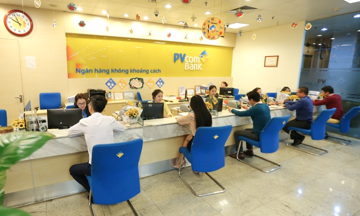 PVcomBank nâng cấp 4 quỹ tiết kiệm lên phòng giao dịch