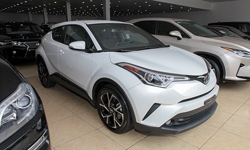 Cận cảnh chiếc Toyota C-HR đầu tiên về Việt Nam 