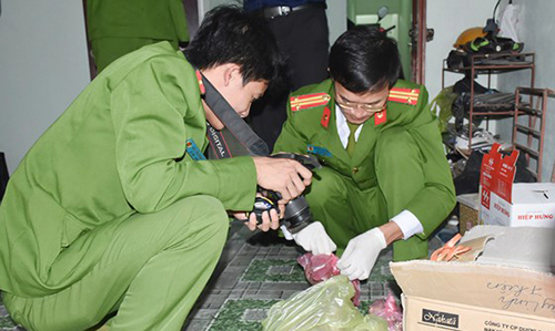 Vụ bé gái 20 ngày tuổi tử vong ở Thanh Hóa: Tạm giữ bà nội để điều tra