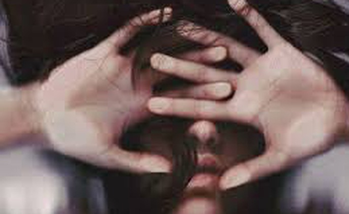 Khởi tố nam thanh niên bỏ thuốc mê để giở trò đồi bại với bạn gái