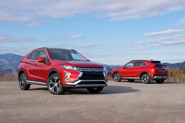 “Soi” mẫu xe Mitsubishi Eclipse Cross giá chỉ 526 triệu đồng