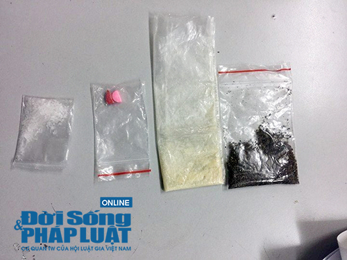 Hà Nội: Bắt giữ đối tượng giấu nhiều loại ma túy trong vành mũ