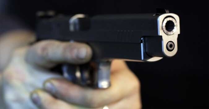 Truy tố người dùng súng truy sát tài xế xe ôm ở bến xe miền Đông