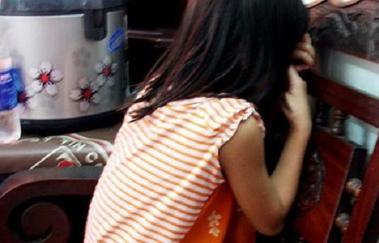 Kẻ nhiều lần xâm hại bé gái 10 tuổi đến mang thai lãnh án chung thân