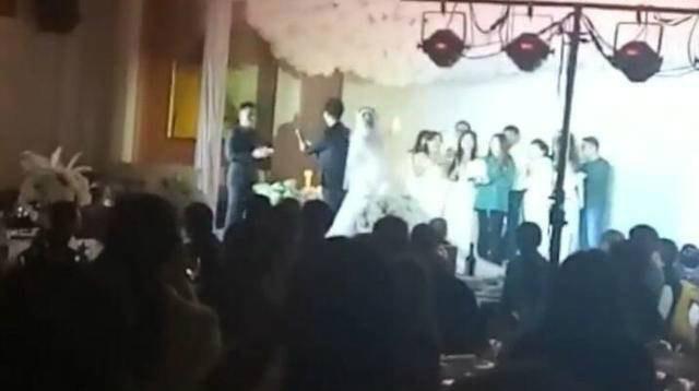 Cô dâu chi 120 triệu đồng nhưng vẫn 'chết lặng' vì bước vào tiệc cưới ngỡ tưởng đám tang