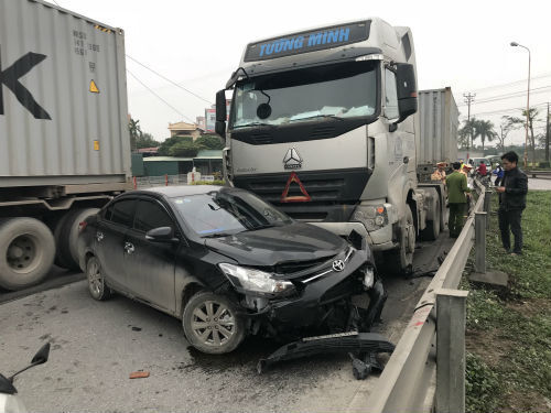 Tin tai nạn giao thông mới nhất ngày 15/12/2017