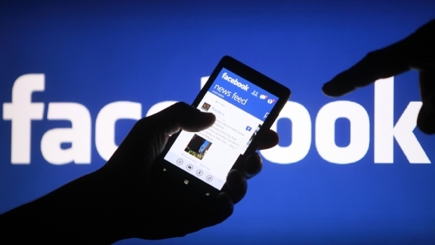 Báo chí châu Âu yêu cầu Facebook và Google trả phí bản quyền nội dung