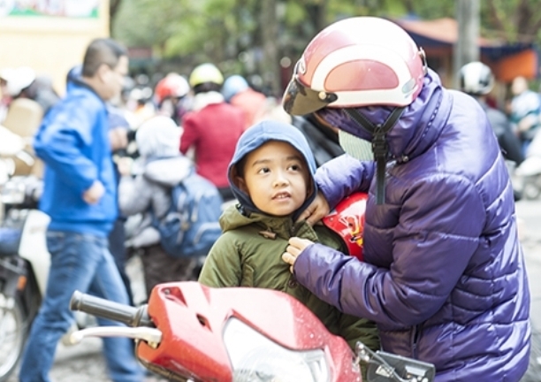 Hà Nội rét đậm, nhiệt độ xuống 9 độ C