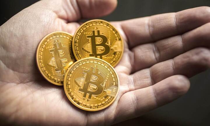 Tiền ảo tăng phi mã, dịch vụ mua bán ô tô bằng đồng Bitcoin 