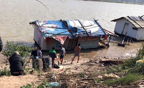 Tìm thấy thi thể người đàn ông nhảy cầu Nhật Tân tự tử