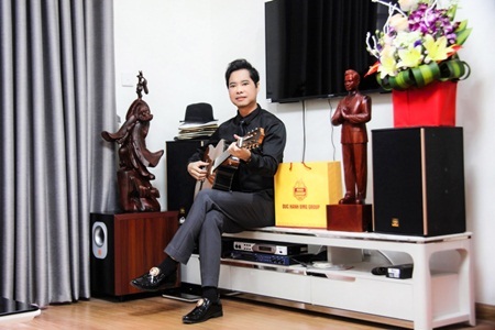 Khám phá căn nhà mới “vô giá” của danh ca Ngọc Sơn tại Thủ đô
