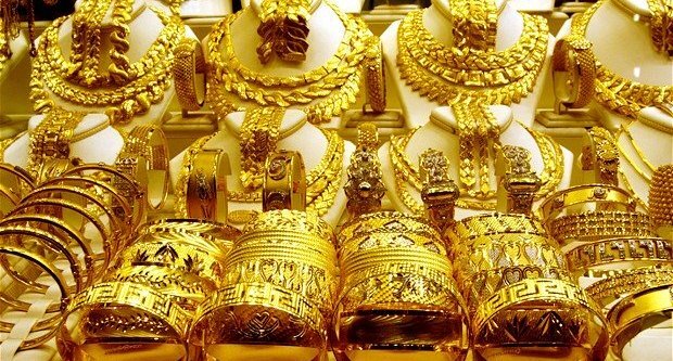 Giá vàng 23/12: Vàng SJC quay đầu tăng mạnh 100 nghìn đồng/lượng