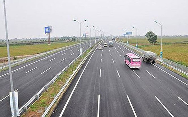 Bộ GTVT kêu gọi vốn cho 8 dự án PPP cao tốc Bắc – Nam