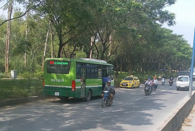  Vụ xe buýt chạy kiểu 