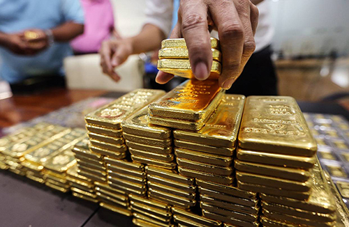 Năm 2018, giá vàng thế giới có thể tăng 1.500 USD